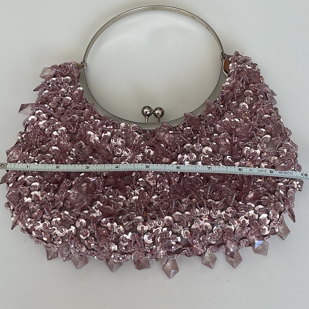 Elegant Pink Beaded Handbag - Picture 6 of 8